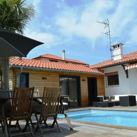 Holiday home Maison Anglet, 4 Pieces, 6 Personnes - Fr-1-248-11 *