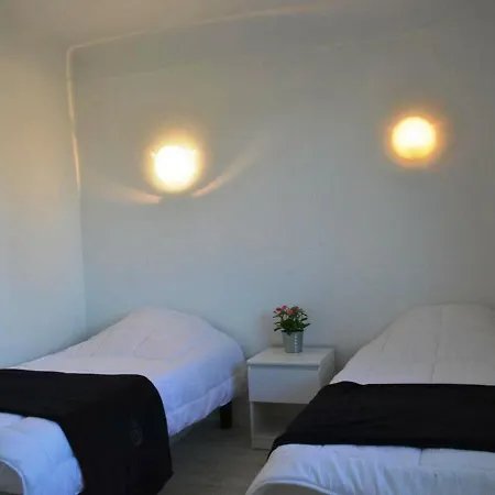 Holiday home Maison Anglet, 4 Pieces, 6 Personnes - Fr-1-248-11 Anglet